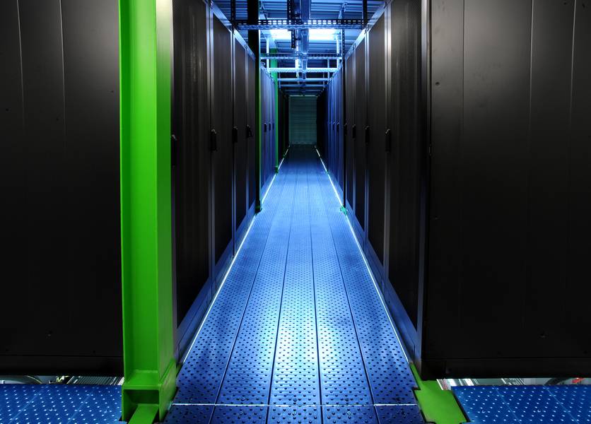 greencube2.jpg greencube2.jpg